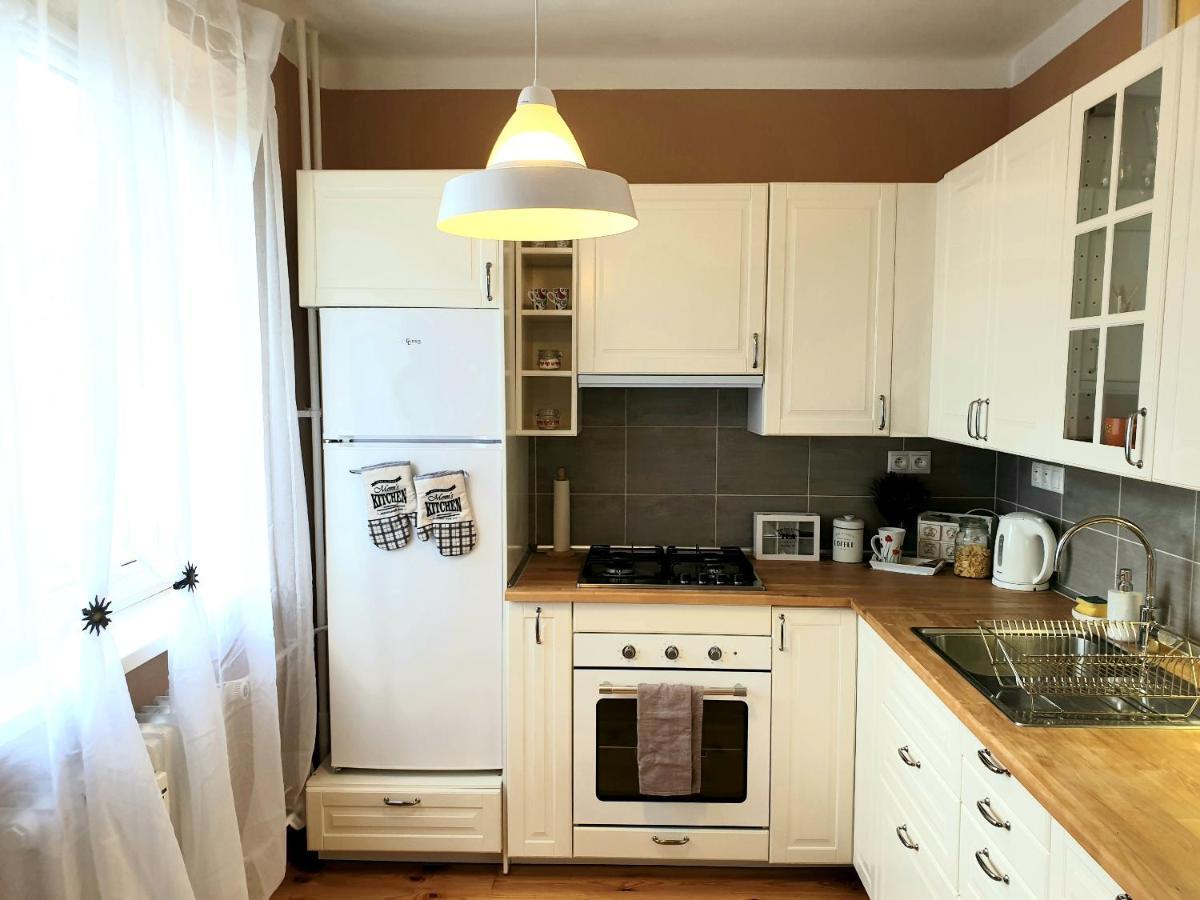 Apartman Central, Self Check In 24 H, Free Parking Банска бистрица Екстериор снимка