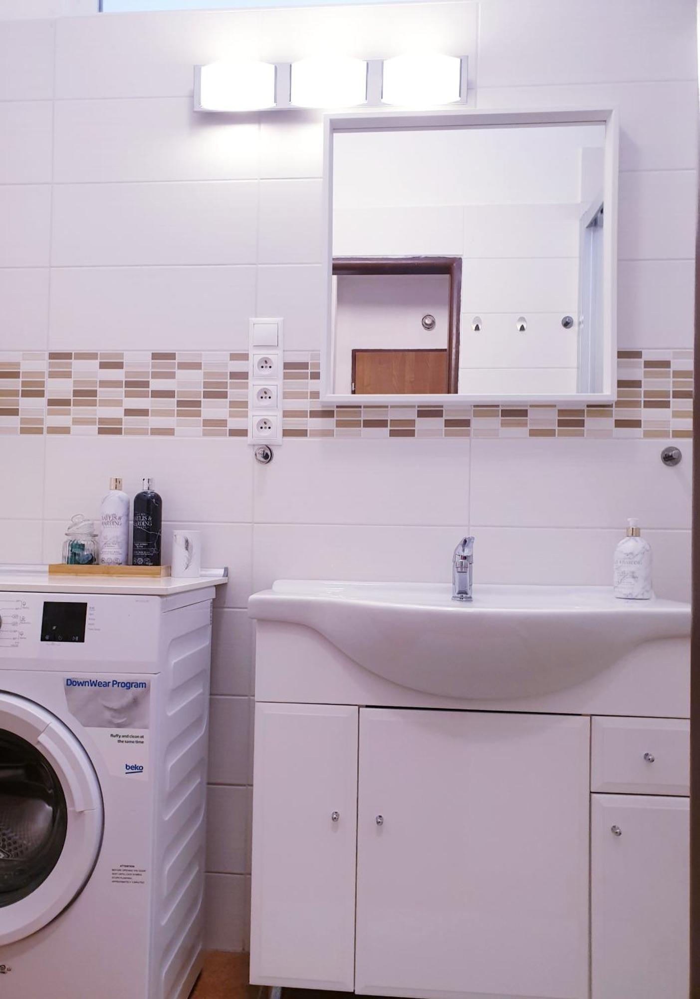 Apartman Central, Self Check In 24 H, Free Parking Банска бистрица Екстериор снимка